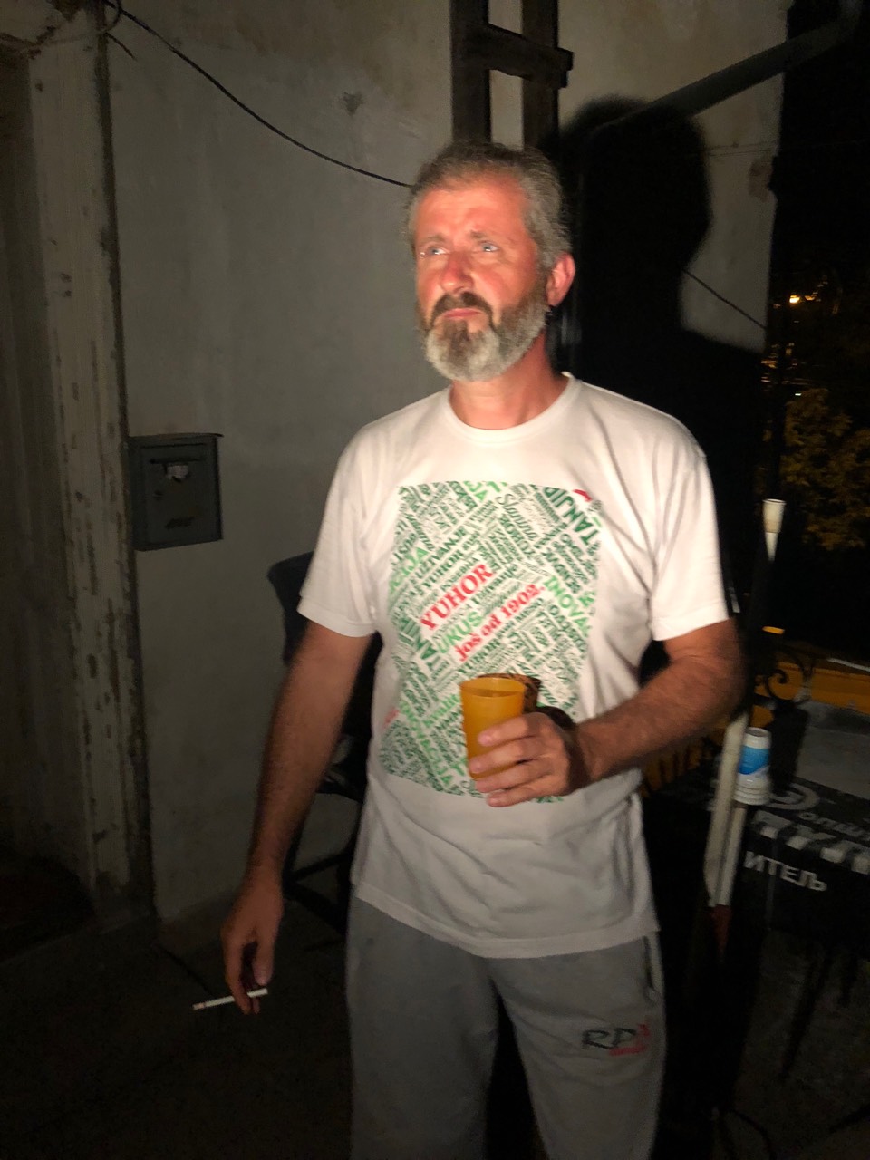 ОЧЕВИДАЦ ПОЖАРА У НИШКОЈ БАЊИ: Јако смо узнемирени, гледали смо како ватра гута хотел за само неколико минута